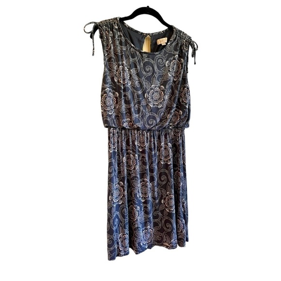 LOFT, CASUAL, SLEEVELESS DRESS IN BLUE PRINT,WITH TOUCHES OF PINK & WHITE.SIZE M - Picture 3 of 7